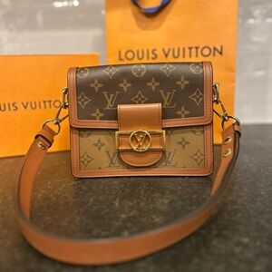 Mini Dauphine Louis Vuitton Reverse Monogram. Original Box and Bag